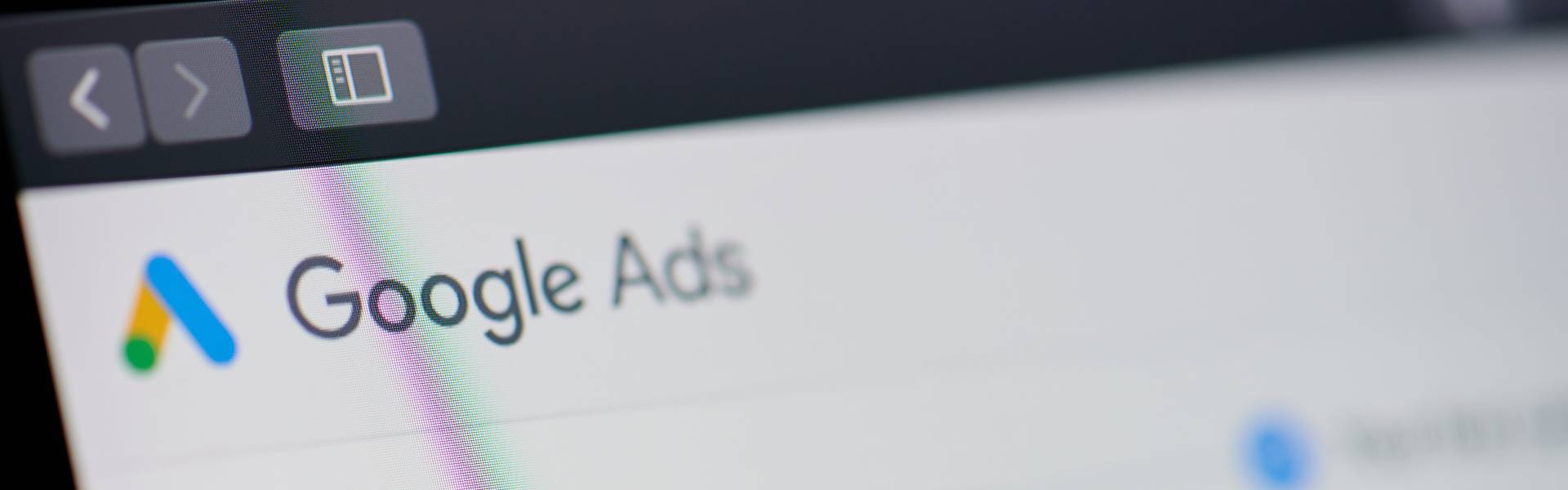 formation display ads